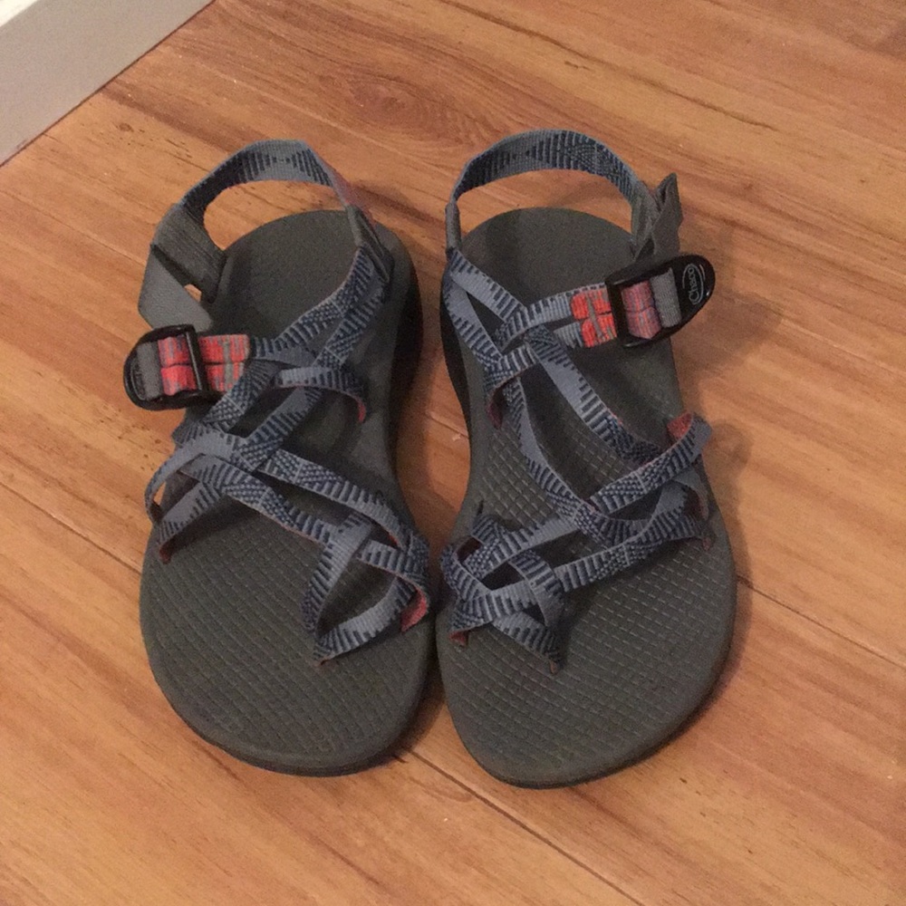 Chacos Women’s ZX/2 Sandals Size 8
